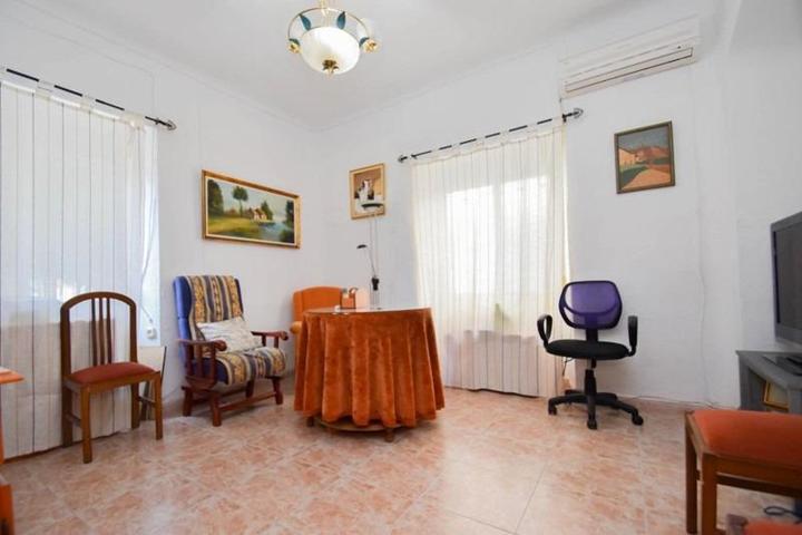 APARTAMENTO EN ZONA CARRETERA DE LA SIERRA photo 0