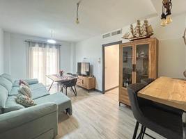 PISO CÉNTRIO EN ZONA ARABIAL photo 0