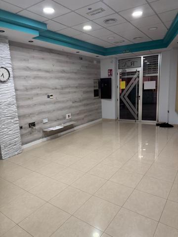 EXCELENTE LOCAL COMERCIAL EN ESQUINA – MÁXIMA VISIBILIDAD photo 0