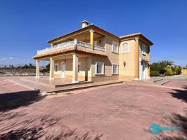 Unifamiliar En venta en Alzabares Asprillas Las Bayas, Elche-Elx photo 0