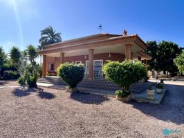 Unifamiliar En venta en Daimes - Derramador, Elche-Elx photo 0