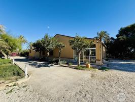 Unifamiliar En venta en Alzabares Asprilla Las Bayas, Elche-Elx photo 0