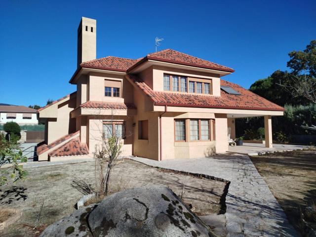 Casa De Campo En venta en Pinosol, El Escorial photo 0