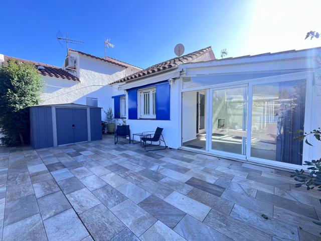 Unifamiliar adosada - Roses photo 0