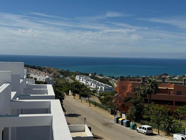 Casa adosada en venta a estrenar cerca de Sotogrande photo 0