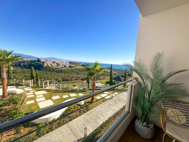 Apartamento con vistas al mar en Manilva- Disfruta de un paraíso junto al Mediterráneo photo 0