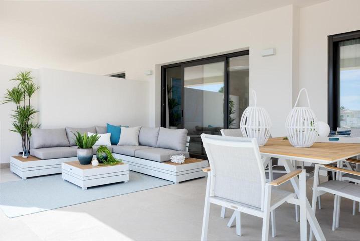 Apartamento en segunda línea de playa, Casares costa photo 0
