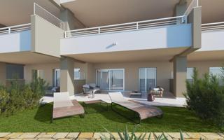 Apartamento a estrenar en primera línea de golf, Estepona photo 0