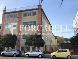 Edificio industrial en venta de 2.763 m² - Montgat, Barcelona photo 0