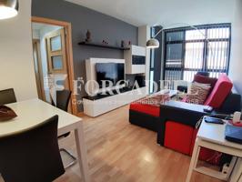 Piso seminuevo en venta en la zona de la Creu Alta de Sabadell photo 0