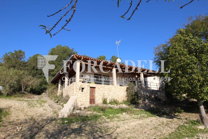 Casa de campo con 5 dormitorios y 2 cuartos de baño en Montuiri. photo 0