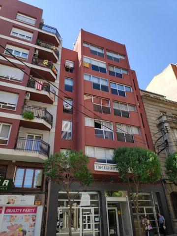 PISO EN ZONA UNIVERSITAT – RECTORAT photo 0