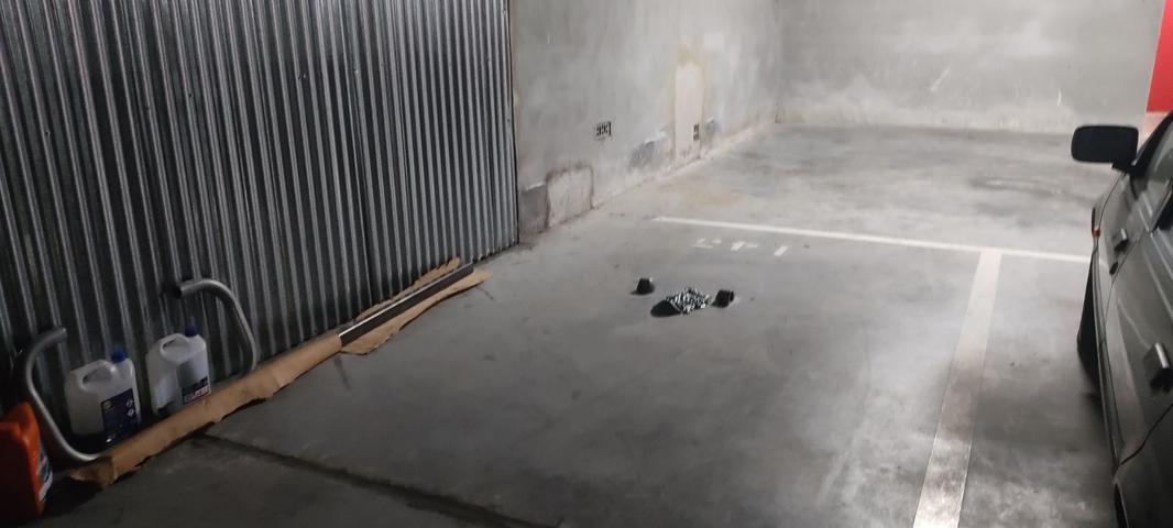 Parking Subterráneo En venta en Urbanización Patricia Bilbao, Llodio photo 0