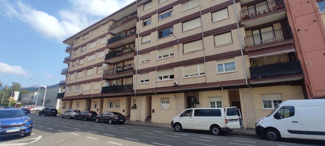 Piso En venta en Llodio photo 0