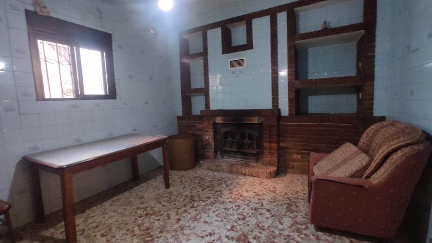 CASA PARA ADECUAR A TU GUSTO EN EL CARPIO! photo 0