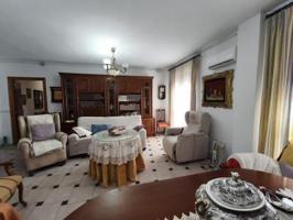 ¡ATENCIÓN INVERSORES! OPORTUNIDAD ÚNICA: EDIFICIO COMPLETO EN VENTA EN EL CARPIO! photo 0