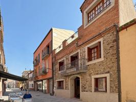 Encantadora Casa de Pueblo en Garriguella - Historia, Encanto y Comodidad photo 0