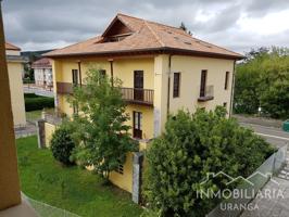 Villa En venta en Bárcena de Cicero photo 0