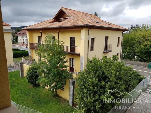 Villa En venta en Bárcena de Cicero photo 0