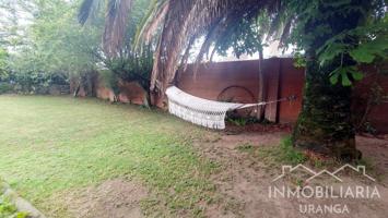 Villa En venta en Laredo photo 0