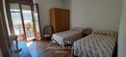 Villa En venta en Laredo photo 0