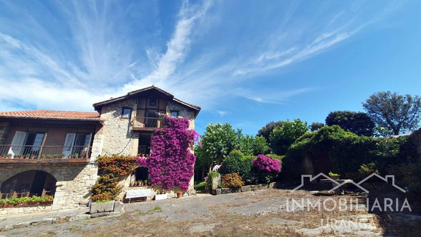 Villa En venta en Ribamontán al Mar photo 0