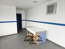 Local En venta en Colindres photo 0