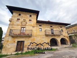 Villa En venta en Rasines photo 0