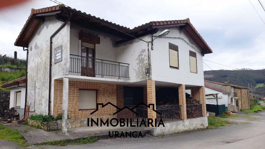 Villa En venta en Guriezo photo 0