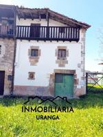 Villa En venta en Guriezo photo 0