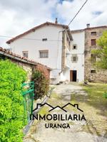Villa En venta en Guriezo photo 0