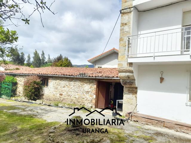 Villa En venta en Guriezo photo 0