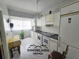 Piso En venta en Laredo photo 0