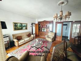 Piso En venta en Laredo photo 0