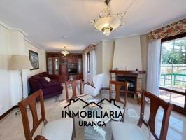 Villa En venta en Laredo photo 0