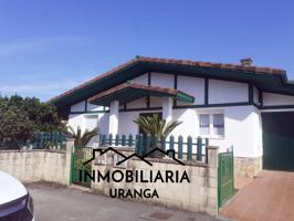Villa En venta en Argoños photo 0