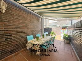 Villa En venta en Laredo photo 0