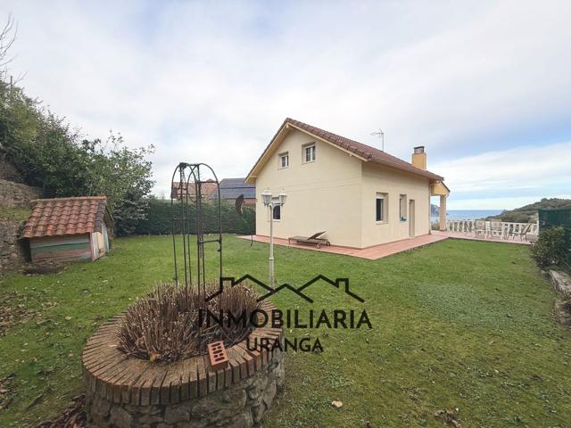 Villa En venta en Limpias photo 0