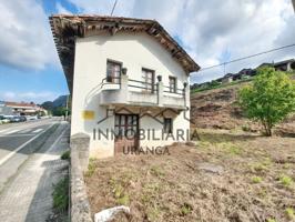 Villa En venta en Guriezo photo 0