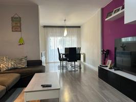 Amplio piso con parquing photo 0