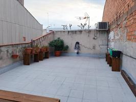 Totalmente reformada y con amplia terraza photo 0