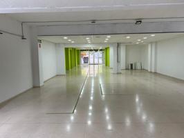 Local comercial en zona de gran crecimiento photo 0