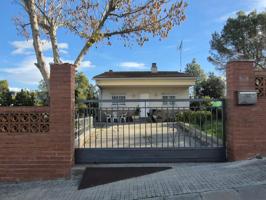 Magnífica torre a cuatro vientos photo 0