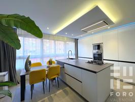 ESPECTACULAR PISO CON REFORMA INTEGRAL EN PATRAIX photo 0