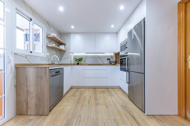 “Luz, diseño y ubicación. Tu nueva casa en la mejor posición”. photo 0