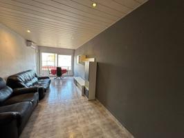 Piso en venta en Vila-seca photo 0