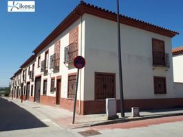 Estupenda casa adosada de esquina a estrenar en Pedro Abad (Córdoba) photo 0