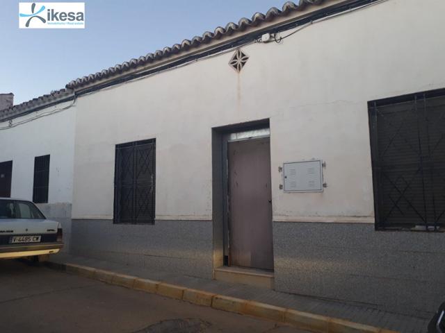 Casa de pueblo para reformar en Peñarroya-Pueblonuevo (Córdoba) photo 0