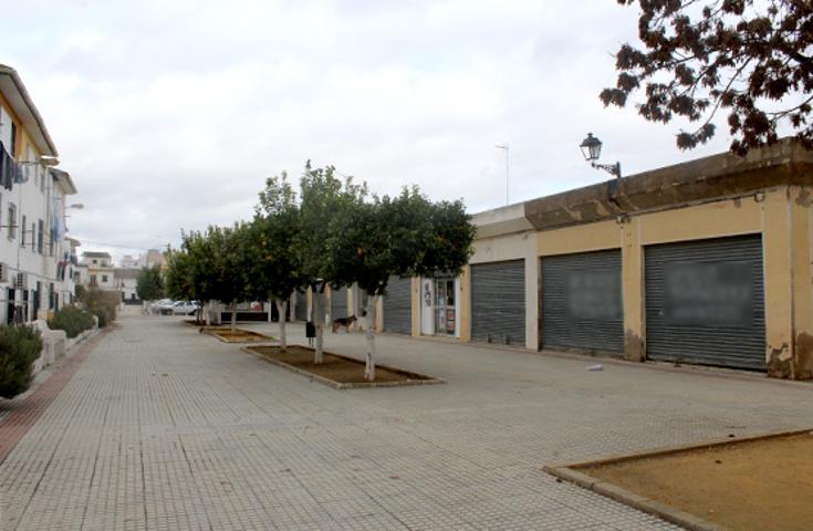 Venta de Local Comercial en Lora del Rio - Sevilla photo 0