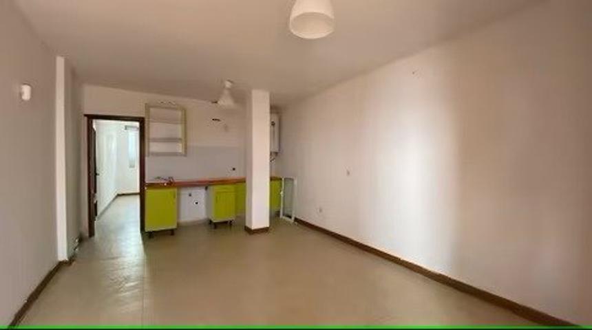 Apartamento en Camas photo 0